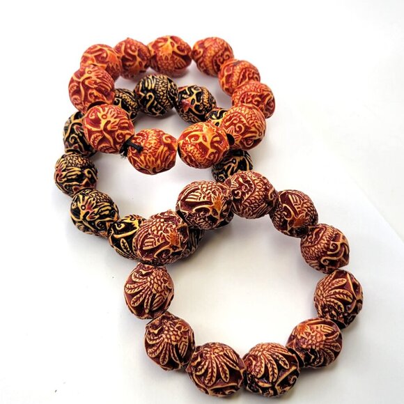 Dragon Fire Flame Bead Stretch Bracelet in Black - Picture 2 of 9